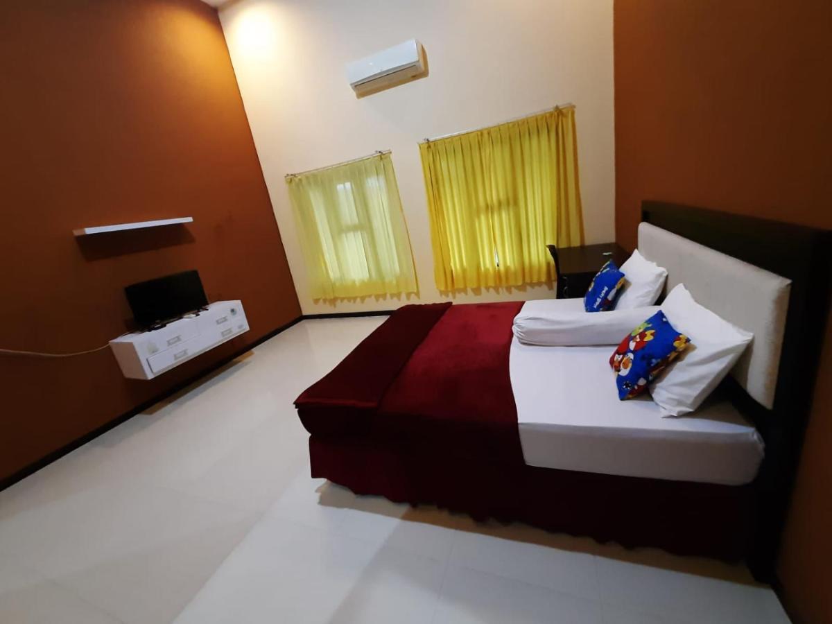 999 Khs 2 Homestay Gilimanuk Kültér fotó