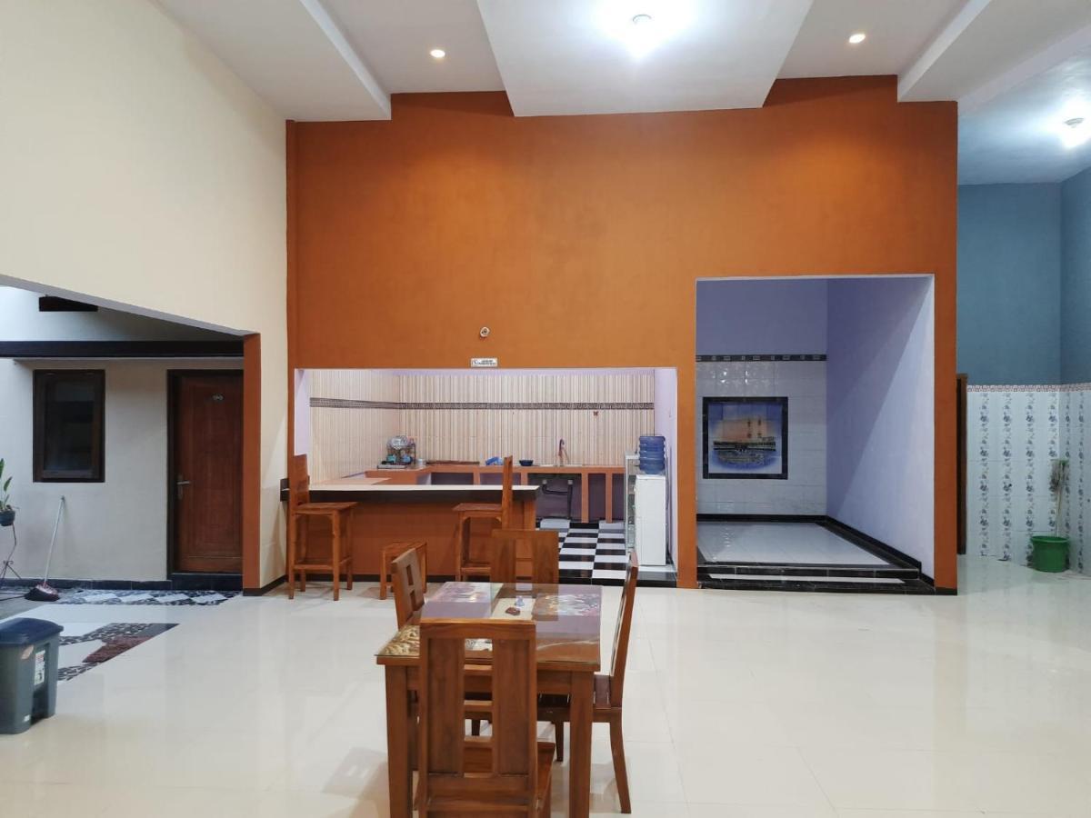 999 Khs 2 Homestay Gilimanuk Kültér fotó