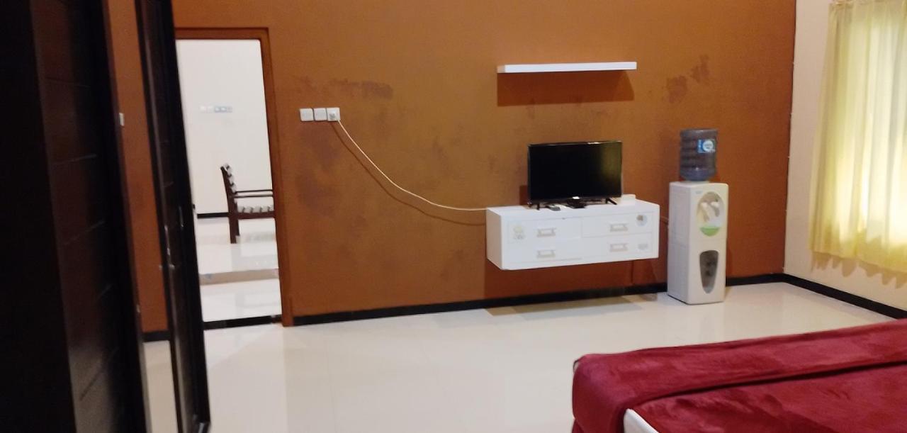 999 Khs 2 Homestay Gilimanuk Kültér fotó